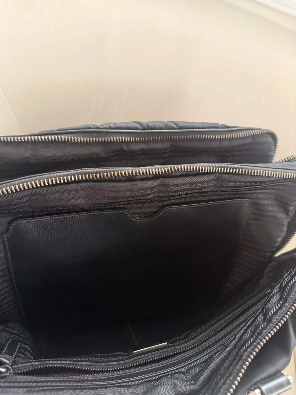 Prada elegant duffel